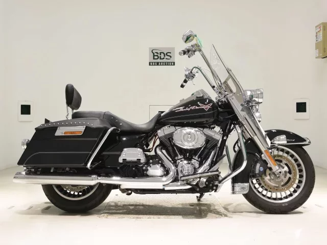 Harley-Davidson HARLEY FLHR1690 лот № 7871 оценка 4  с аукциона в Японии