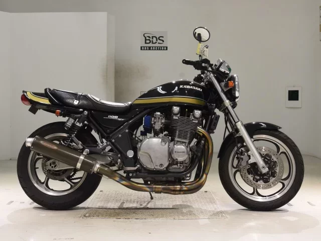Kawasaki ZEPHYR1100 лот № 5042 оценка 4  с аукциона в Японии