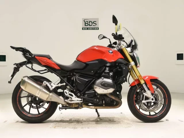BMW  R1200R лот № 7989 оценка 5  с аукциона в Японии
