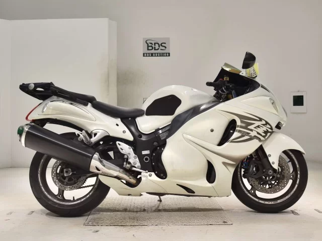 Suzuki HAYABUSA -2 лот № 2835 оценка 4  с аукциона в Японии