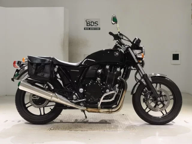 Honda CB1100A лот № 7612 оценка 5  с аукциона в Японии