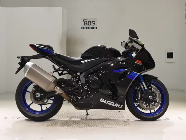 Suzuki GSX-R1000RA лот № 5196 оценка 5  с аукциона в Японии