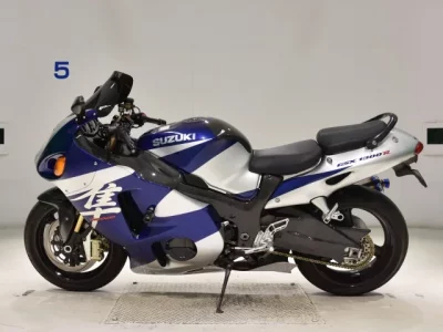 Suzuki GSX1300R HAYABUSA  с аукциона в Японии