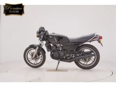 Yamaha RD250LC  с аукциона в Японии