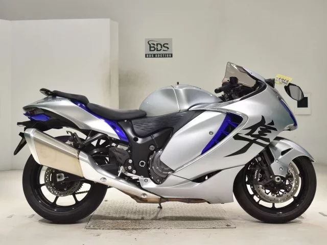 Suzuki HAYABUSA -3 лот № 5363 оценка 5  с аукциона в Японии