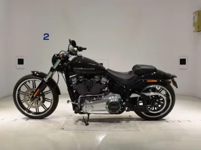 Harley-Davidson HARLEY FXBRS1870  с аукциона в Японии