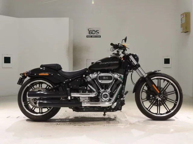 Harley-Davidson HARLEY FXBRS1870 лот № 5236 оценка 5  с аукциона в Японии