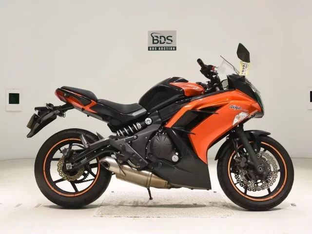 Kawasaki NINJA400 лот № 7669 оценка 4  с аукциона в Японии