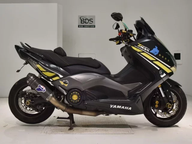 Yamaha T-MAX530-2 лот № 7717 оценка 4  с аукциона в Японии