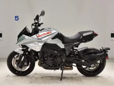 Suzuki KATANA1000  с аукциона в Японии