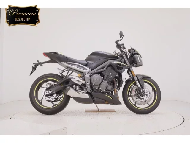 Triumph  STREET TRIPLE RS лот № 2574 оценка 6  с аукциона в Японии
