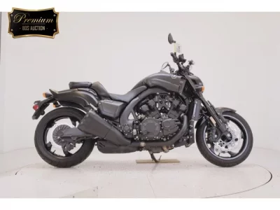 Yamaha V-MAX-2  с аукциона в Японии