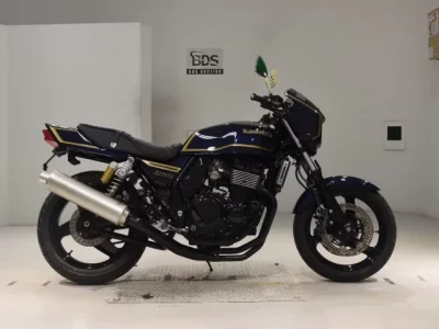 Kawasaki ZRX400  с аукциона в Японии