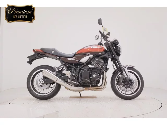 Kawasaki Z900RS лот № 0020 оценка 6  с аукциона в Японии