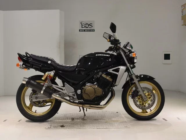 Kawasaki BALIUS250-2 лот № 0179 оценка 4  с аукциона в Японии