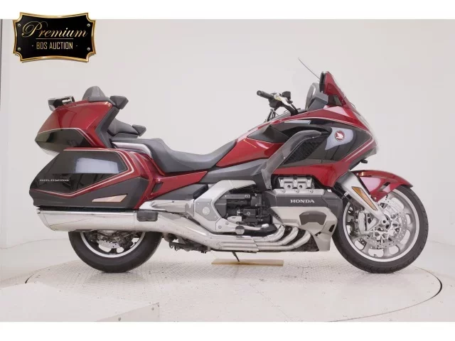 Honda GL1800 TOUR D лот № 0026 оценка 5  с аукциона в Японии