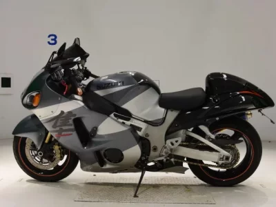 Suzuki GSX1300R HAYABUSA  с аукциона в Японии