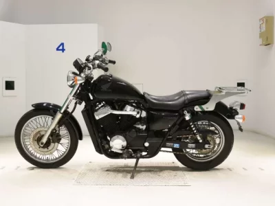 Honda VT400S  с аукциона в Японии