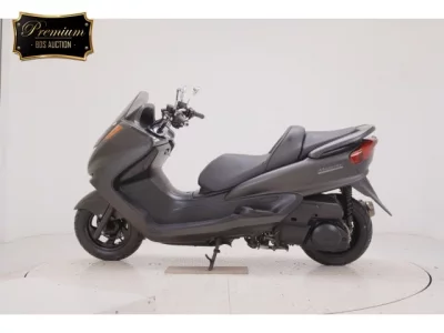 Yamaha MAJESTY 250C  с аукциона в Японии