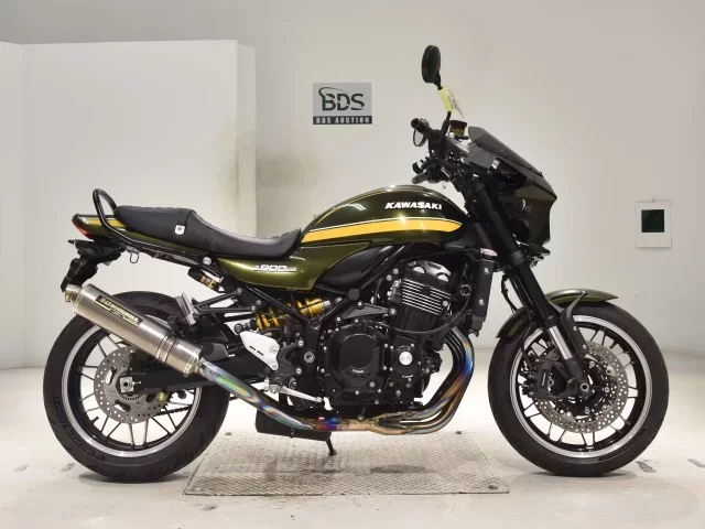Kawasaki Z900RS лот № 5075 оценка 5  с аукциона в Японии