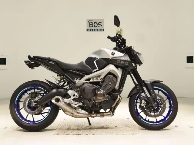 Yamaha MT-09A лот № 5098 оценка 5  с аукциона в Японии
