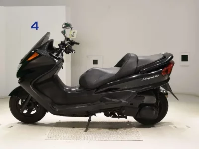 Yamaha MAJESTY 250C  с аукциона в Японии