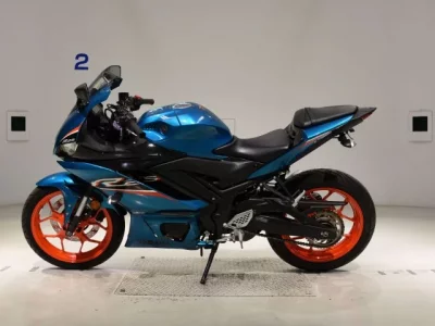 Yamaha YZF-R25A  с аукциона в Японии
