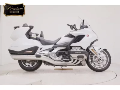 Honda GL1800 TOUR D  с аукциона в Японии