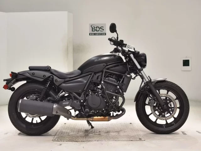 Kawasaki ELIMINATOR 400-3 лот № 2845 оценка 6  с аукциона в Японии