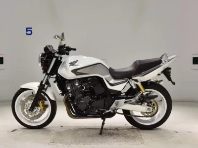 Honda CB400SFV-4  с аукциона в Японии