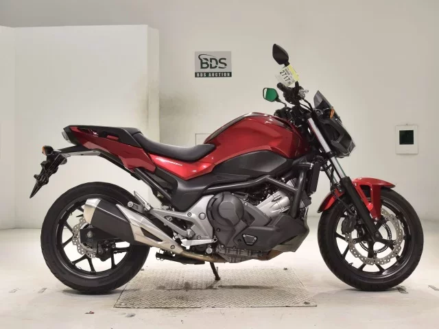 Honda NC750SD-2 лот № 2717 оценка 5  с аукциона в Японии