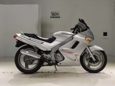 Kawasaki ZZR250  с аукциона в Японии
