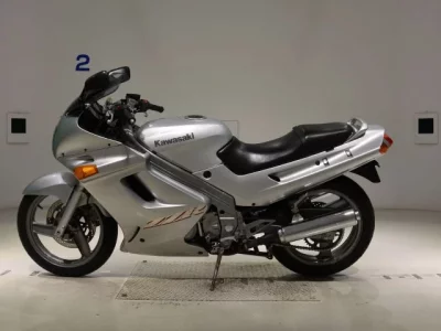 Kawasaki ZZR250  с аукциона в Японии