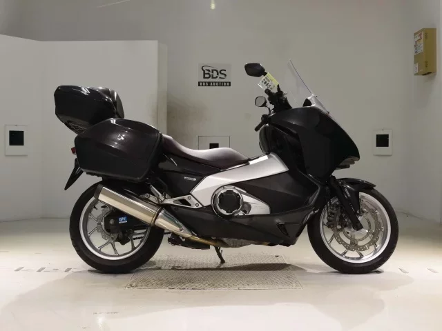 Honda NC700 INTEGRA лот № 2865 оценка 5  с аукциона в Японии