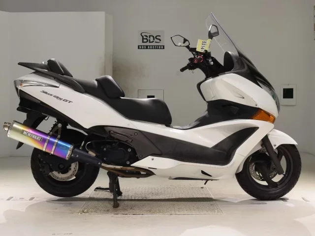 Honda SILVERWING400GT лот № 5314 оценка 4  с аукциона в Японии