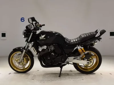 Honda CB400SFV-3  с аукциона в Японии