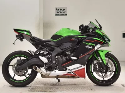 Kawasaki ZX-25R  с аукциона в Японии