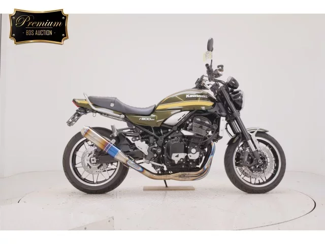Kawasaki Z900RS лот № 2531 оценка 5  с аукциона в Японии