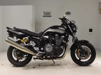 Yamaha XJR1300-2  с аукциона в Японии