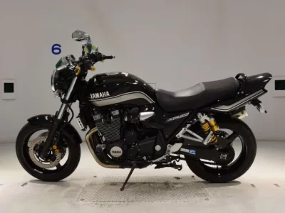 Yamaha XJR1300-2  с аукциона в Японии