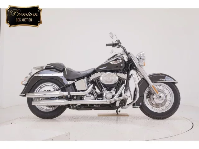 Harley-Davidson HARLEY FLSTN1580 лот № 7549 оценка 4  с аукциона в Японии