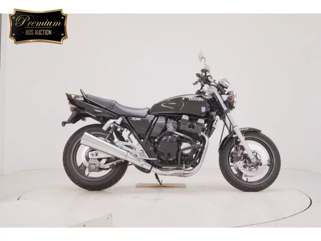 Yamaha XJR400 лот № 0013 оценка 4  с аукциона в Японии