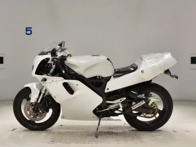 Yamaha TZR250R  с аукциона в Японии