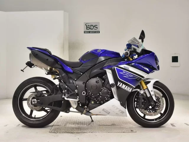 Yamaha YZF-R1 лот № 2839 оценка 5  с аукциона в Японии