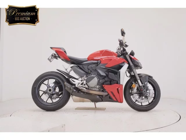 Ducati  STREET FIGHTER V2 лот № 0021 оценка 6  с аукциона в Японии