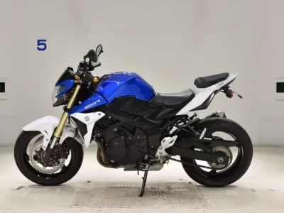Suzuki GSR750A  с аукциона в Японии