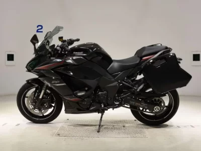 Kawasaki NINJA1000SX лот № 2982 оценка 4  с аукциона в Японии 2