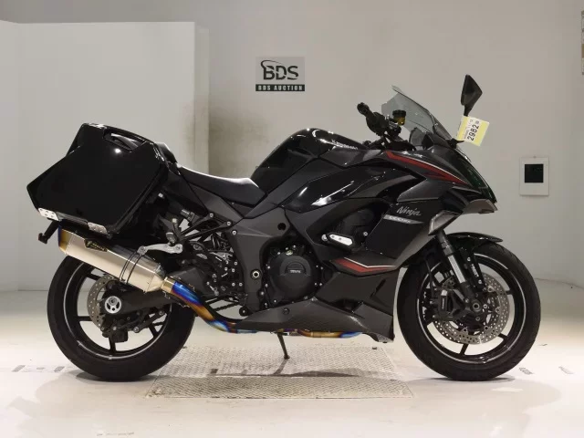 Kawasaki NINJA1000SX лот № 2982 оценка 4  с аукциона в Японии