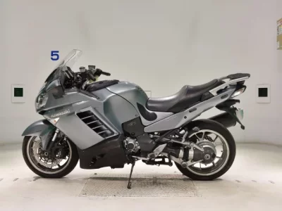 Kawasaki 1400GTR  с аукциона в Японии