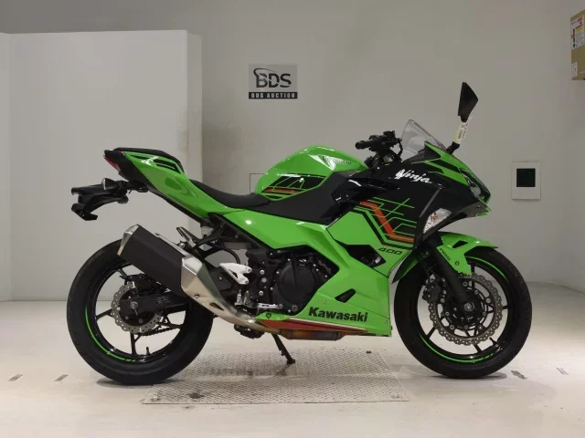 Kawasaki NINJA250-2 лот № 0374 оценка 5  с аукциона в Японии